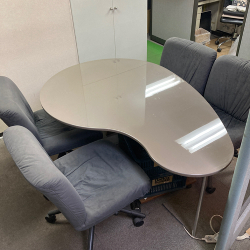 コンパクトでオシャレな応接セット