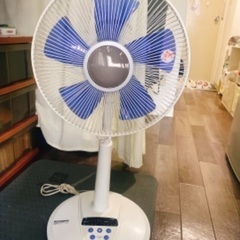 扇風機、リモコン付き