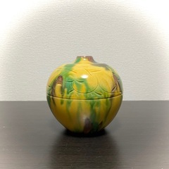 【値下げ】花瓶（長崎三彩・秀山）花器、一輪挿しの画像