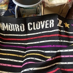 ももクロしまむらのラグです。