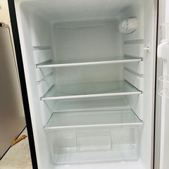木目調冷蔵庫2020年製の画像