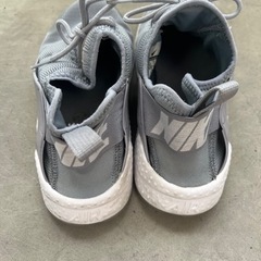NIKE スニーカー　23.5cmの画像