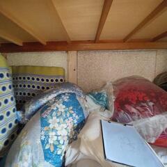 毛布布団 座布団など 0円の画像