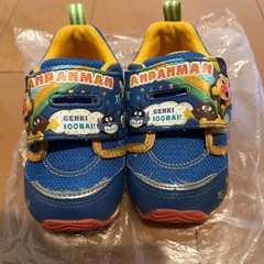 アンパンマンムーンスタースニーカー13センチくらい