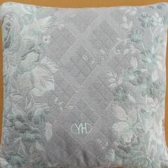 YUKIKO HANAIクッション ２個の画像