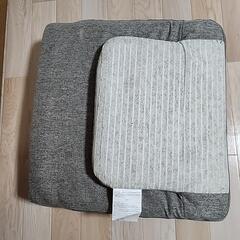 カインズ 座布団にもなる背もたれイス F-Lepoco グレーの画像