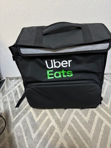 UBER EAT カバン