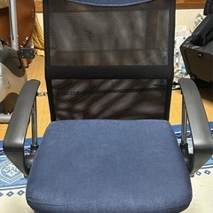 デスクチェア