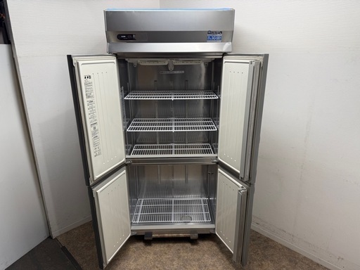 パナソニック（旧サンヨー）　業務用　縦型冷凍庫　三相２００V　厨房　飲食店　SRF-G963S