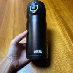 【値下げしました‼️】THERMOS サーモス 真空断熱ケータイ...