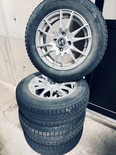 スタッドレスタイヤ4本