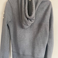 Abercrombie &Fitch 定番パーカーの画像