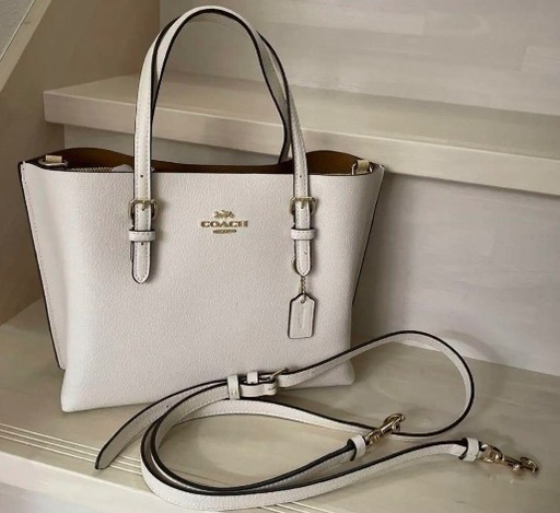 COACH *｡❀モーリートート25     ショルダーバッグ　ホワイト