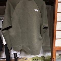 最終値下げです。ノースフェイス　トレーナーの画像