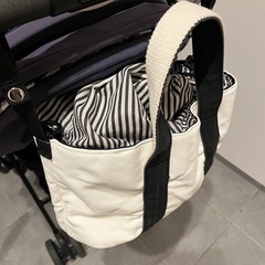 【ベビー用品】2wayベビーカーバックの画像
