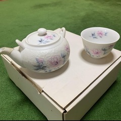 急須、湯呑みセットの画像
