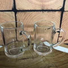 【11月5日までに引渡必須】ビールグラス？　2つセット