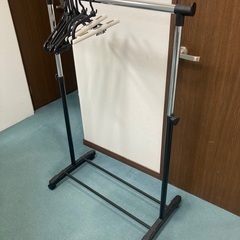 ハンガーラック