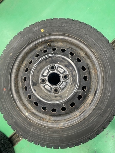 スタッドレスタイヤ　155/65R14 タイヤのみ