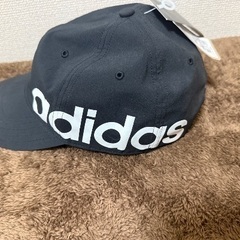 adidas 帽子