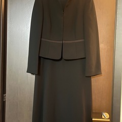着用1回　ブラックフォーマル　東京ソワール　礼服　喪服　7号　ク...