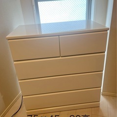 4段チェスト1000円の画像