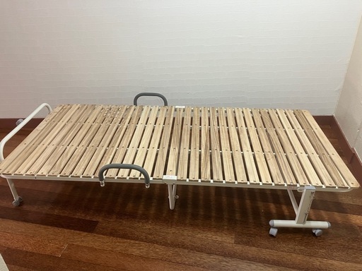折り畳みベッド