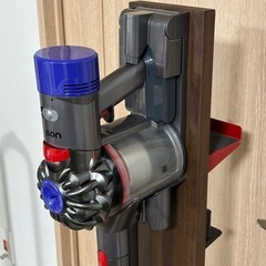 ダイソン　dyson v7 slim スタンド付き