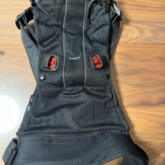美品‼︎ベビービョルン　ベビーキャリアONE KAI