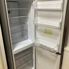 シャープ270リットル冷蔵庫の画像