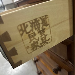 🎉小引き出し収納　北海道民芸家具　焼印あり　天板シミ？ありの画像