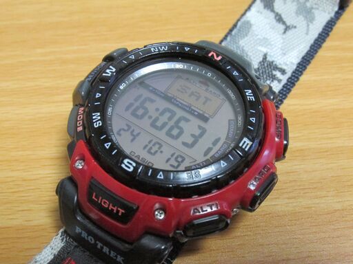 プロトレック　PRG-40　 赤　レッド