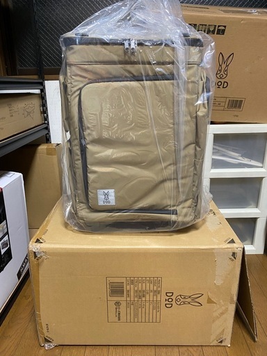 DOD(ディーオーディー) バベコロ2 冷蔵庫型 ソフトクーラー ボックス アルミホイル も入れられる サイドのポッケが 便利だよ