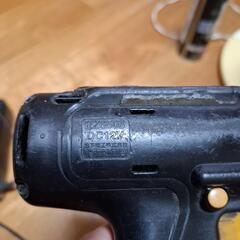松下電工　インパクトドライバー　EZ6505　充電器付きの画像
