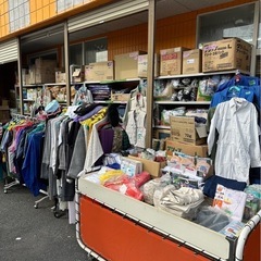 【🔴11月1日ナイトセール初開催！🔴】ワークマンミヤコ在庫処分　長靴1000円の画像