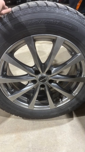 【急募】 4本 17インチ ホイール付き冬タイヤ 225/60R17