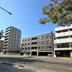 🏡事務所使用可　外観タイル張り　角部屋　LDK15畳以上リフォー...