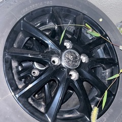 スタッドレスタイヤの画像