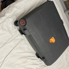 スーツケース
