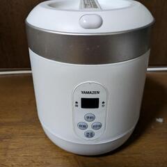 山善 1.5合炊き炊飯器の画像
