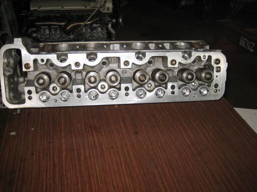 Mベンツ107-126ー軽量バルプ仕様エコパワーシリンダーヘツト