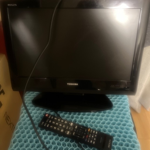 テレビ　TOSHIBA REGZA 19V