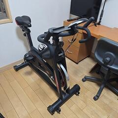 エアロバイク　スピンバイク　室内ロードバイク
