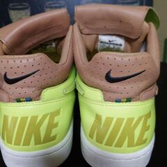 ＮＩＫＥ•スニーカーの画像
