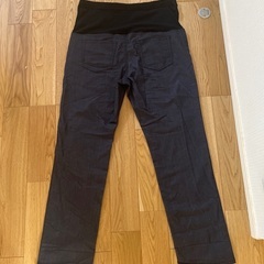 【ほぼ新品】マタニティズボン　Lサイズの画像