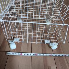 スチールラックの画像