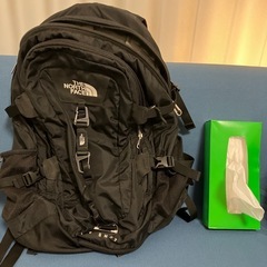中古THE NORTHFACE HOT SHOT 黒リュック