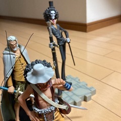 ワンピース 一番くじ フィギュア 4体セットの画像