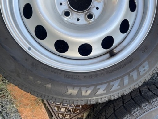 札幌 ミニ クロスオーバー All4  205 60 R16 スチールホイール+ブリザック スタッドレスタイヤ 札幌 ミニ クロスオーバー All4 205 60 R16 スチールホイール+