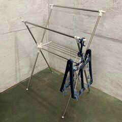 【ジモティ限定特価】 ランドリーパイプ 物干しスタンド 角ハンガー 洗濯 N0428Gの画像